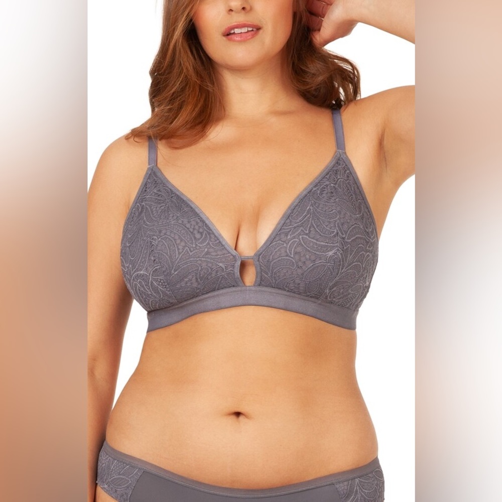 LIVELY The Palm Lace Busty Bralette